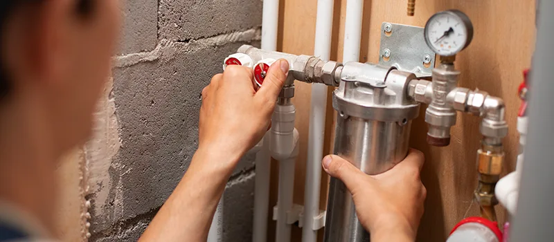 Plumbers to Fix Water Pressure Issues in House in North York, Ontario